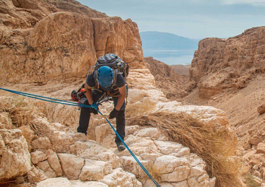 סנפלינג בנחל יזרח עם טיולי אתגר
