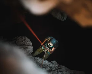 סנפלינג במערות המלח של סדום עם טיולי אתגר