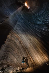 סנפלינג במערות המלח של סדום עם טיולי אתגר