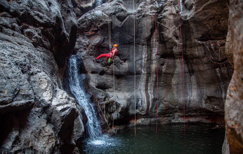 23.05.26 - סנפלינג רטוב בנקיק השחור | סנפלינג בצפון
